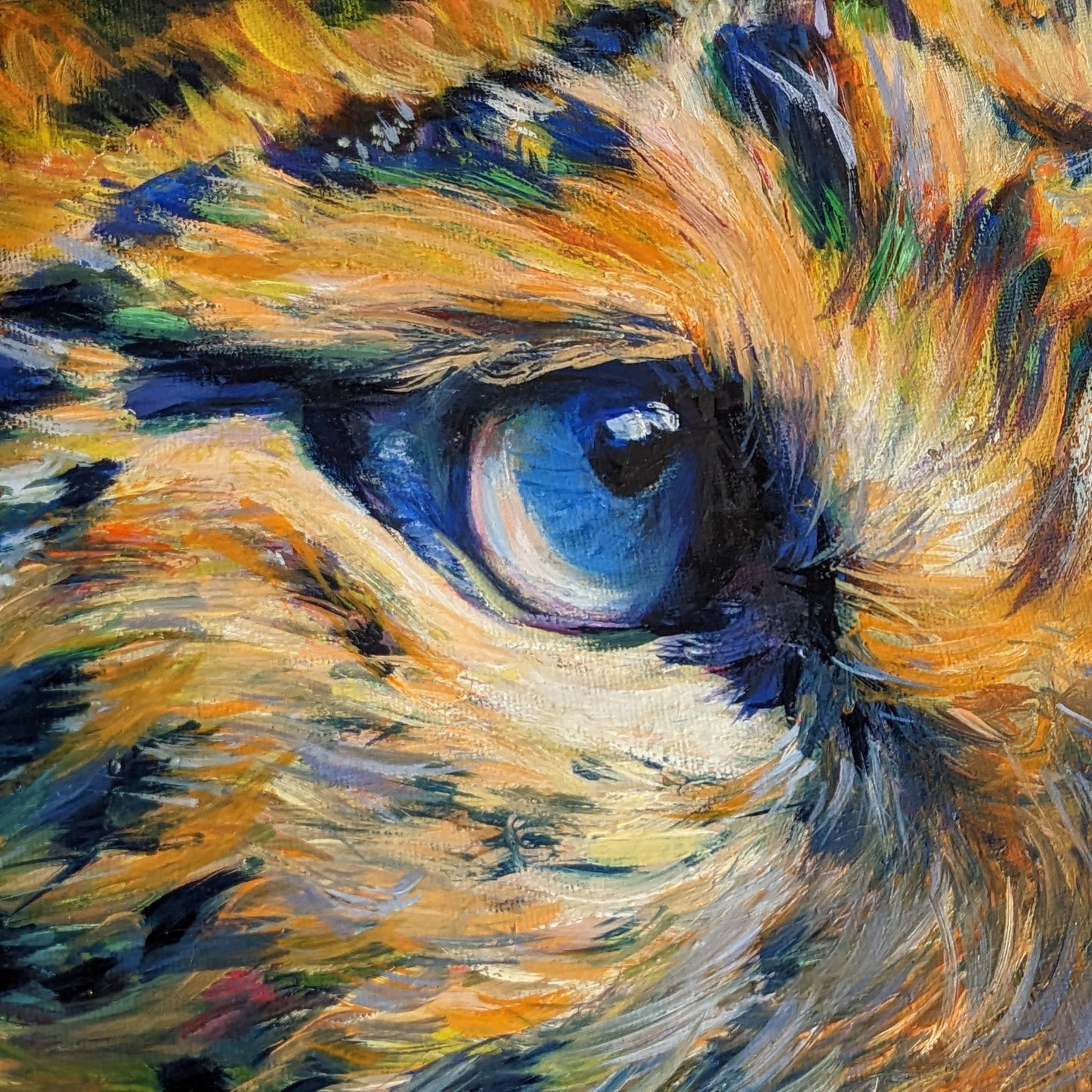 Close-up animal portrait in oil with golden fur and expressive brushstrokes